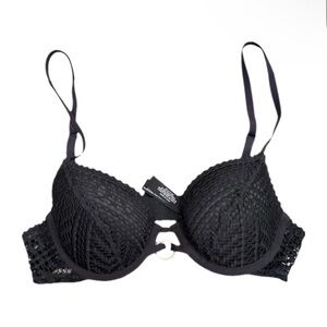 livy Lace Underwire Push-Up Bra with Front Ring Accent - Black